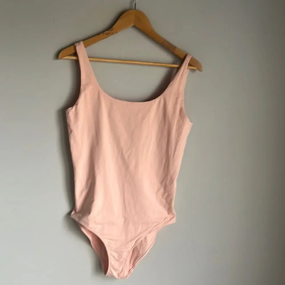 Everlane Tank Scoop Back The Bodysuit - Picture 1 of 11
